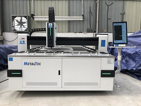 Оптоволоконный лазерный станок для резки металла MetalTec 1530 BL (MAX-1000 W) купить в Новосибирске - rodan.ru