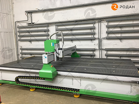 Фрезерный станок с ЧПУ по дереву WoodTec H 2040